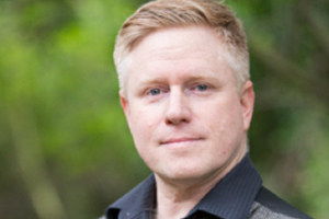 Image of Daerick Gross, owner of Umlaut Initiatives
